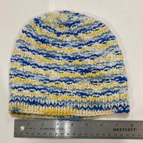 Handmade knit beanie cap hat - Picture 8 of 8